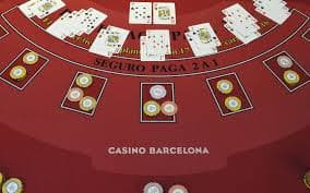 Meja blackjack live dengan dealer profesional dan grafis HD di studio asia 303